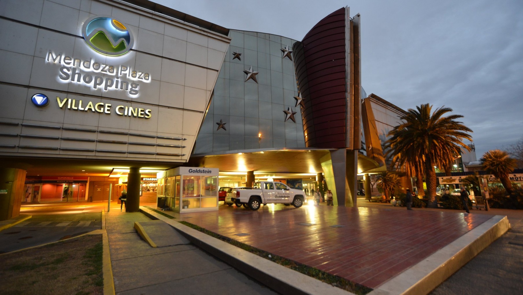 Fin de año, época de celebraciones en Mendoza Plaza Shopping