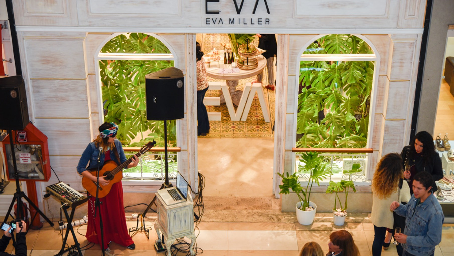 La primavera llegó a los percheros de Eva Miller con una colección imperdible