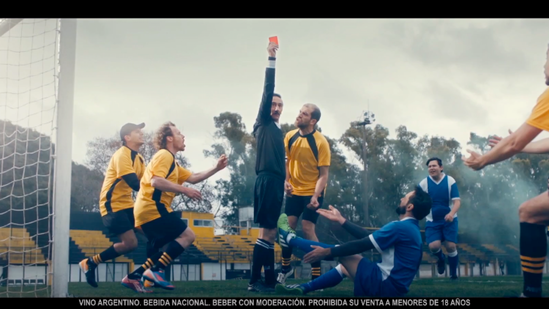 Toro lanza “Remadores”, su nueva campaña publicitaria enfocada en el laburante argentino.